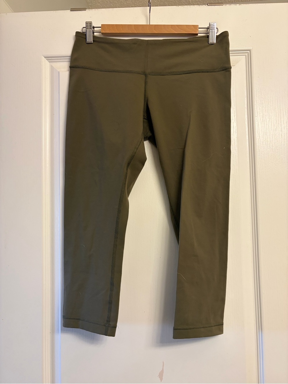 lululemon athletica Olive Green Capri Leggings